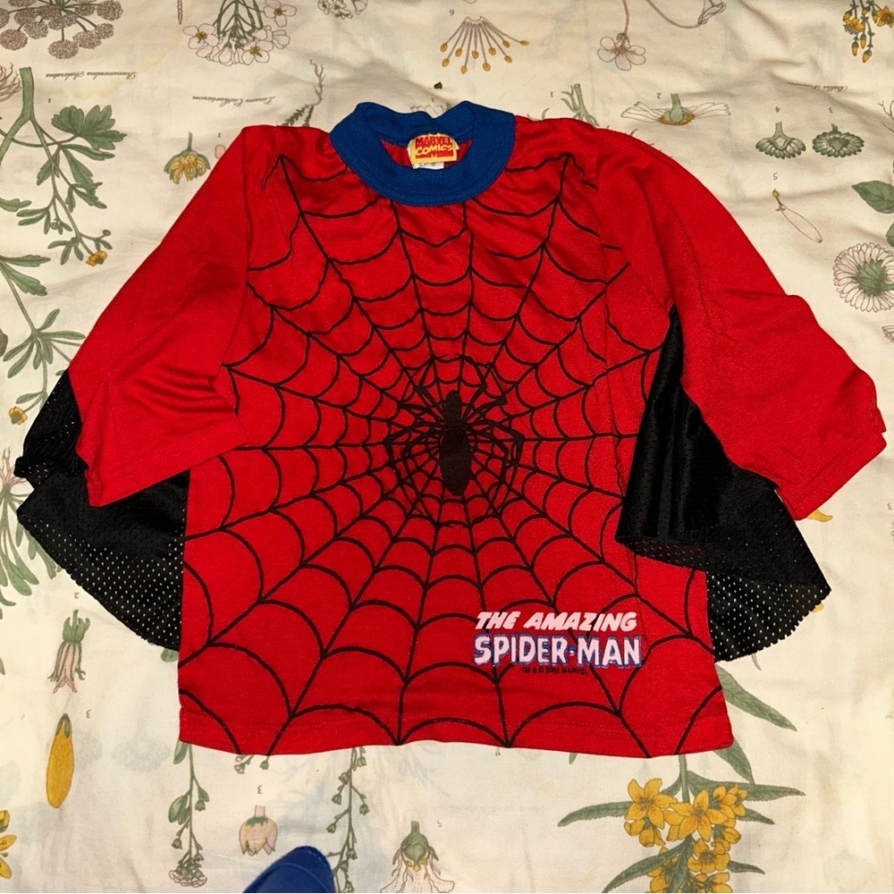 Vintage Marvel Comics The Amazing Spiderman Kids Shirt 2002